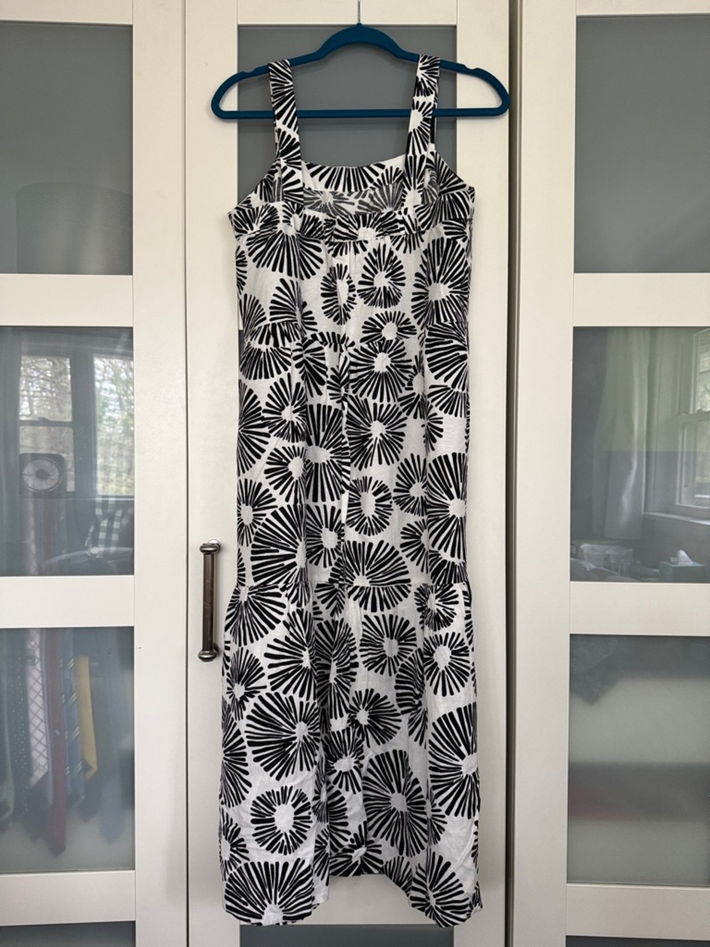 LOFT Black and White Floral Sunburst Linen Blend Dress Medium - Picture 2 of 5